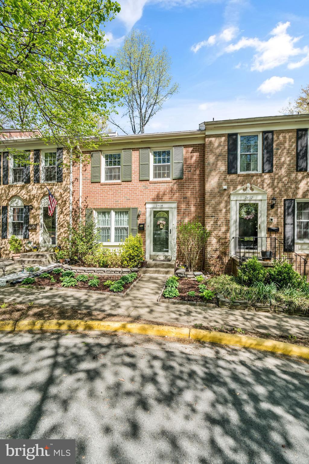 2404 Albot Road Reston, VA 20191 - Photo 2 of 30 Exterior (General)