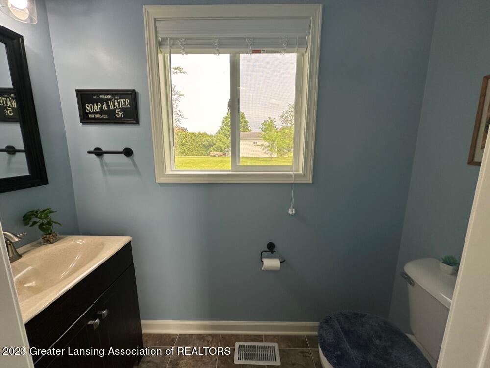1051 South Scott Road St. Johns, MI 48879 - Photo 27 of 39 download (29)