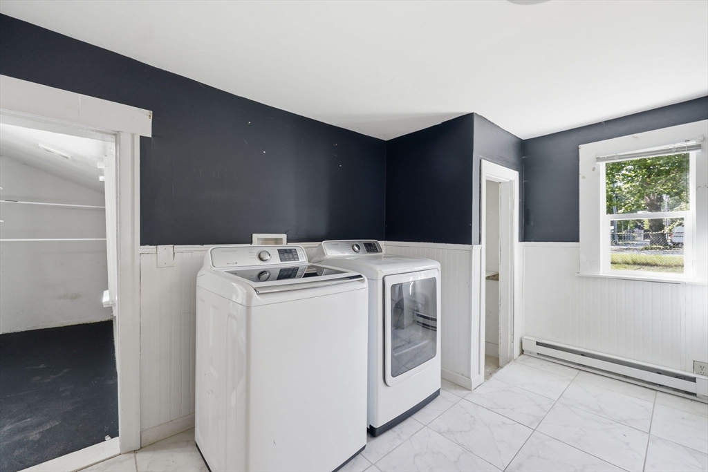 70 Milton Street Springfield, MA 01151 - Photo 20 of 37
