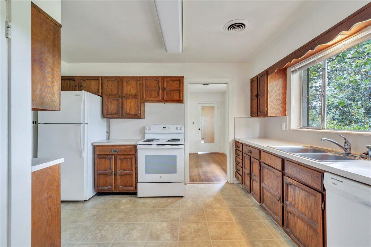 3990 Winding Way Road Southwest Roanoke, VA 24015 - Photo 15 of 69 15-MIB06262
