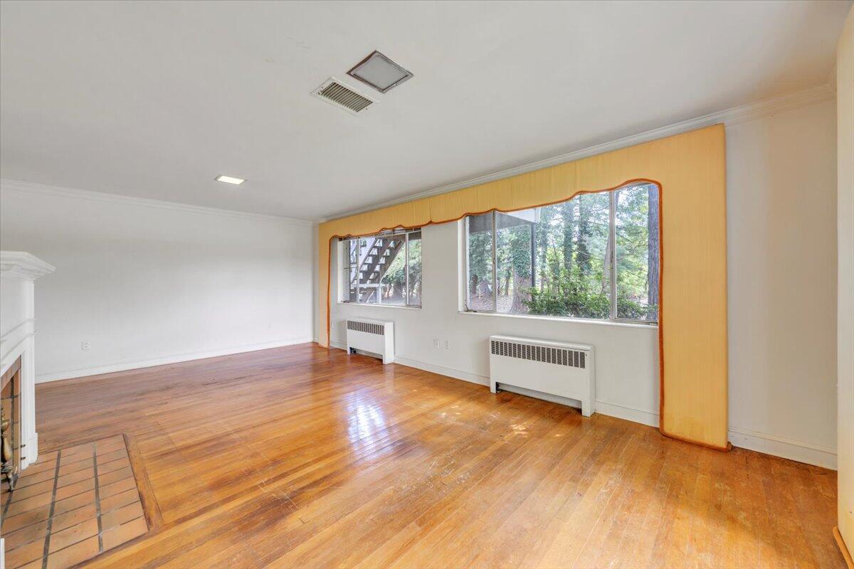 3990 Winding Way Road Southwest Roanoke, VA 24015 - Photo 4 of 69 04-MIB06229