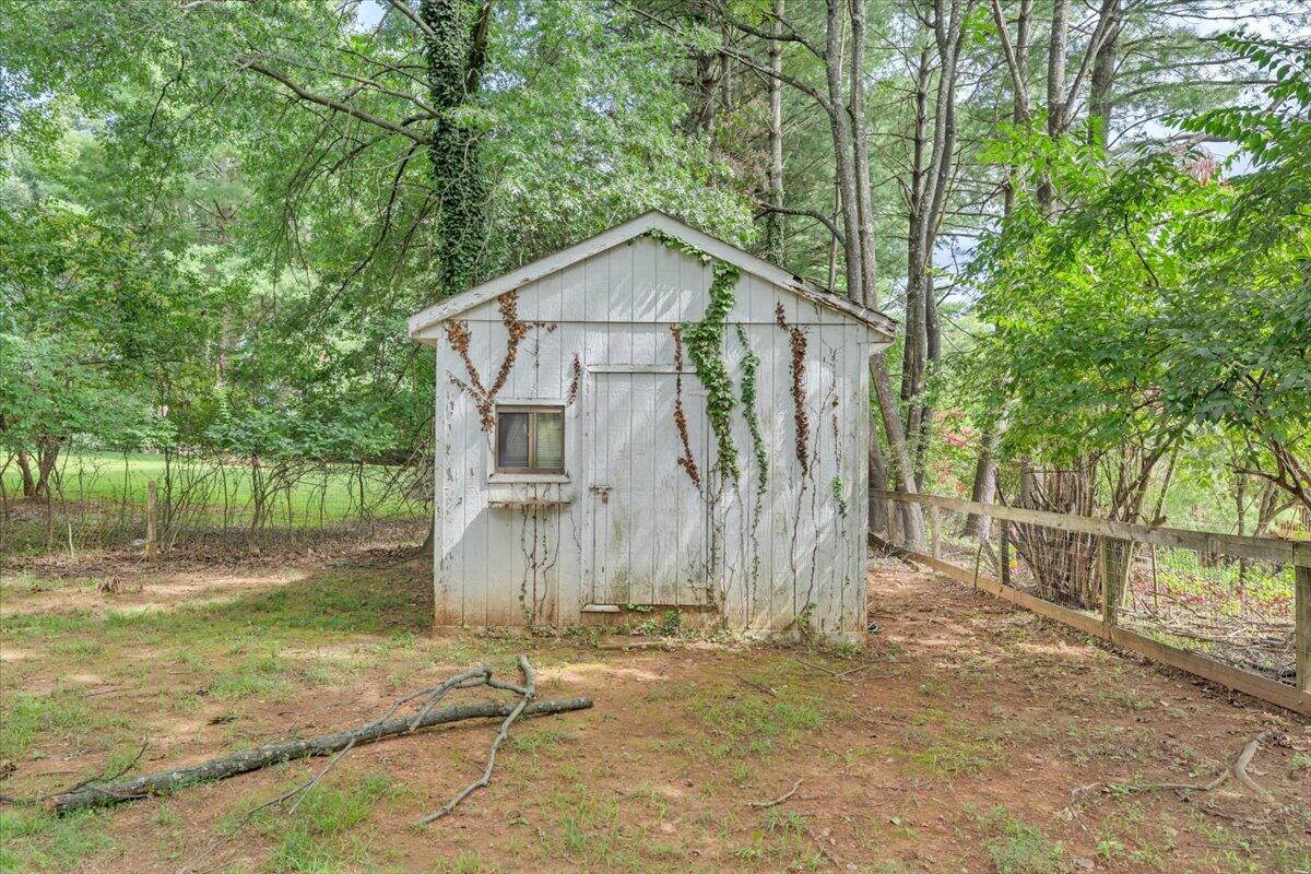 3990 Winding Way Road Southwest Roanoke, VA 24015 - Photo 55 of 69 55-MIB06391