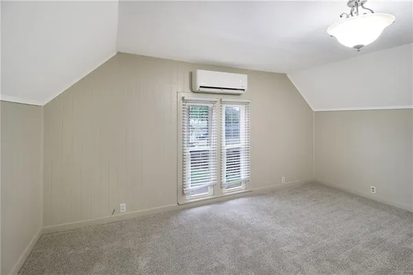 $249,900 | 1509 5th Street, Oswego, KS 67356