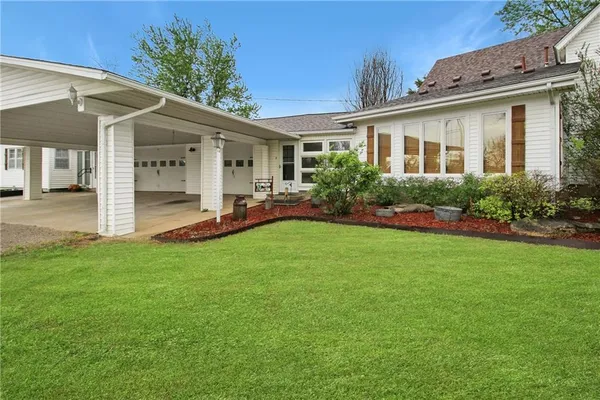 $249,900 | 1509 5th Street, Oswego, KS 67356