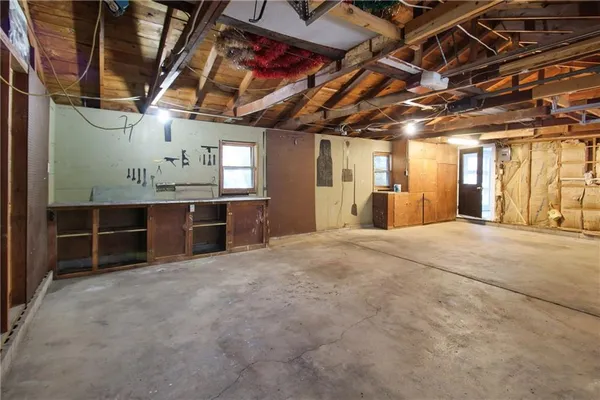 $249,900 | 1509 5th Street, Oswego, KS 67356