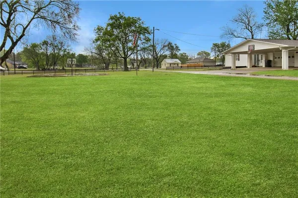 $249,900 | 1509 5th Street, Oswego, KS 67356