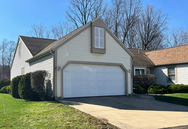 $240,000 | 1290 Missions E Drive, Niles, MI 49120