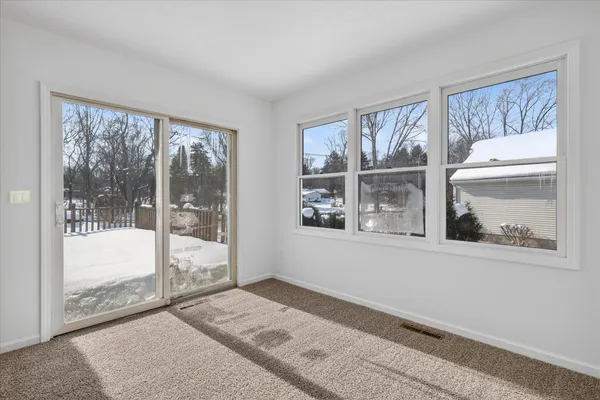 $240,000 | 1290 Missions E Drive, Niles, MI 49120