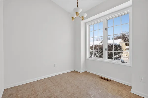 $240,000 | 1290 Missions E Drive, Niles, MI 49120