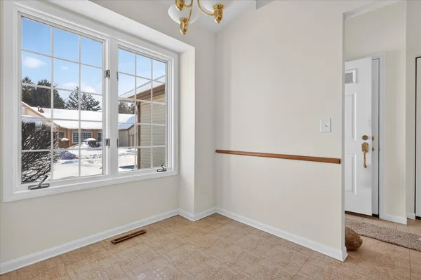 $240,000 | 1290 Missions E Drive, Niles, MI 49120