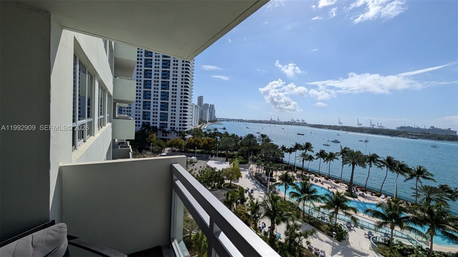 1500 Bay Road, Unit 822S Miami Beach, FL 33139 - Photo 27 of 30