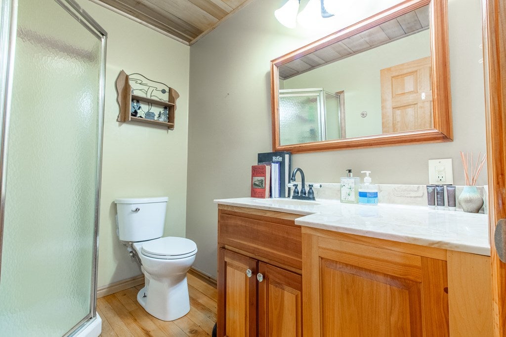7595 Waters Edge Road Duffield, VA 24244 - Photo 11 of 46 Gallery Image 11