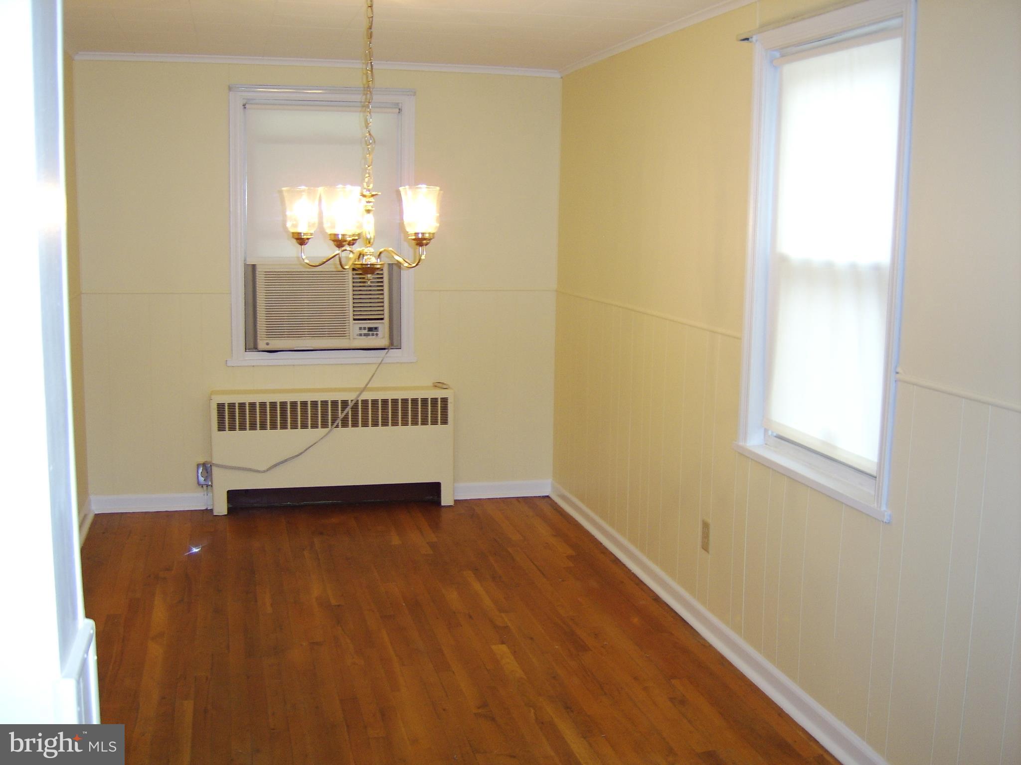 3500 Clarenell Road Baltimore, MD 21229 - Photo 7 of 8 Gallery Image 7