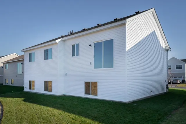 $339,900 | 675 47th Avenue Northeast, St. Cloud, MN 56304