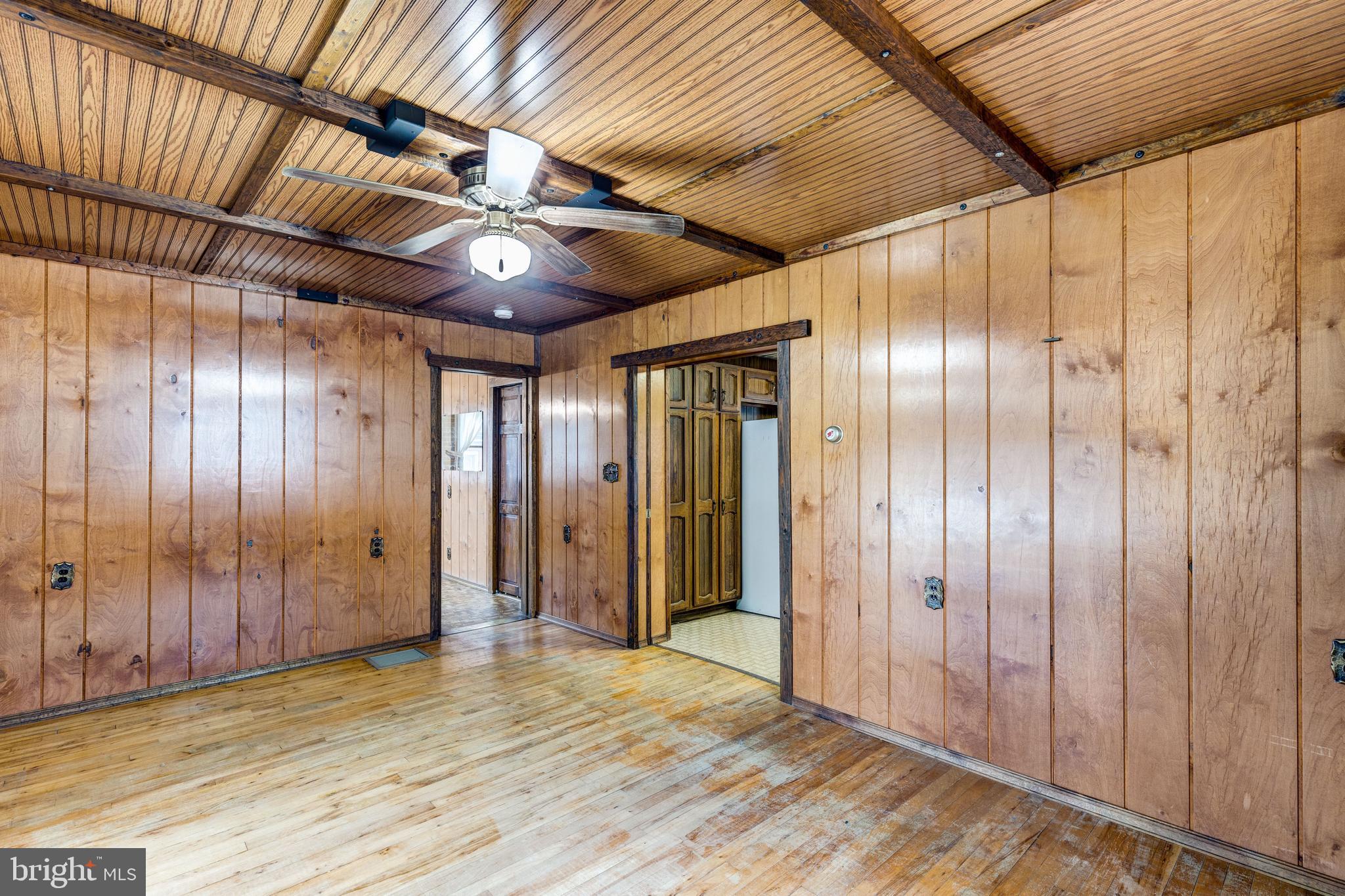 6031 Loreley Beach Road White Marsh, MD 21162 - Photo 31 of 42 Gallery Image 31