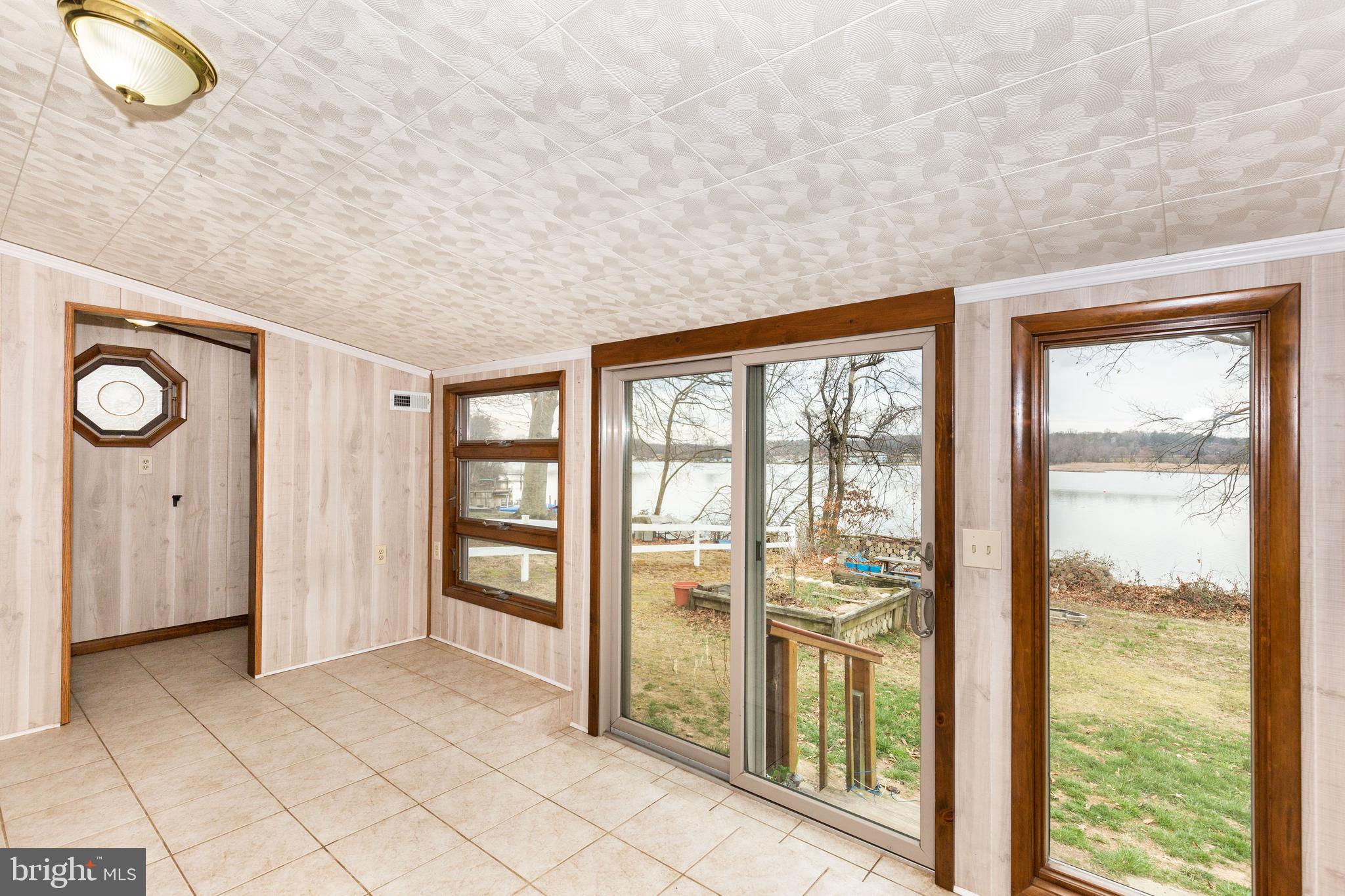 6031 Loreley Beach Road White Marsh, MD 21162 - Photo 35 of 42 Gallery Image 35