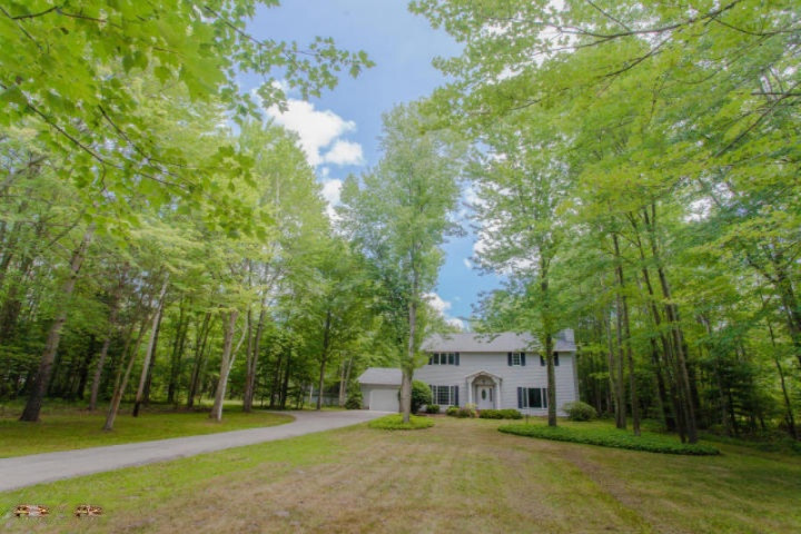 3210 North Weber Road Muskegon, MI 49445 - Photo 3 of 38 3