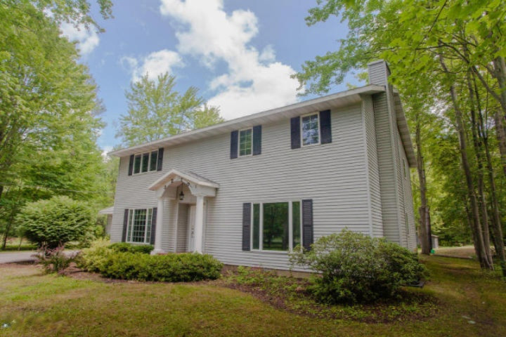 3210 North Weber Road Muskegon, MI 49445 - Photo 4 of 38 4