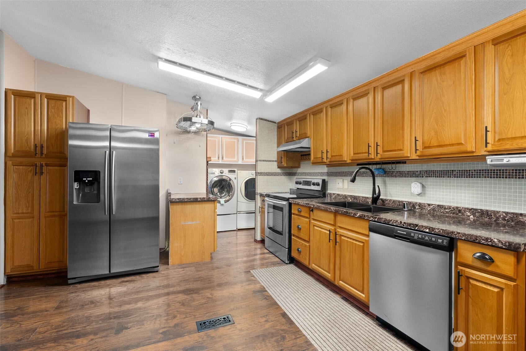 17340 Sargent Road Southwest, Unit 54 Rochester, WA 98579 - Photo 9 of 26