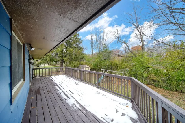 $260,000 | 2539 Dorvin Drive, Jackson, MI 49201