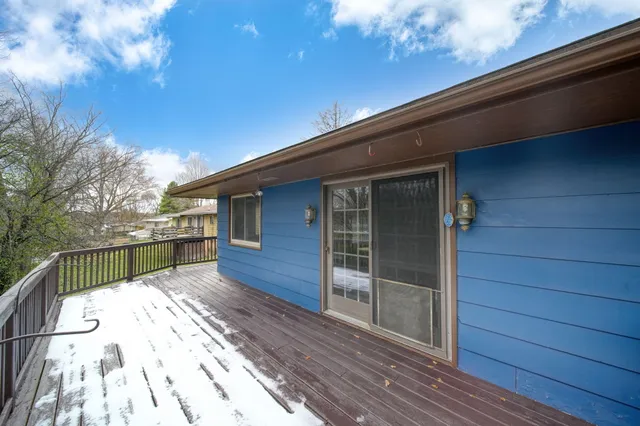 $260,000 | 2539 Dorvin Drive, Jackson, MI 49201