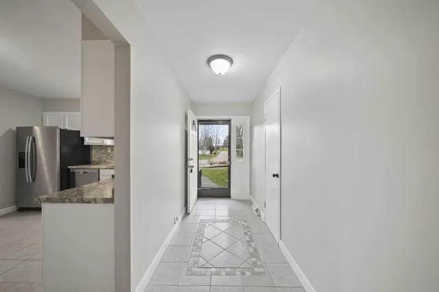 $260,000 | 2539 Dorvin Drive, Jackson, MI 49201