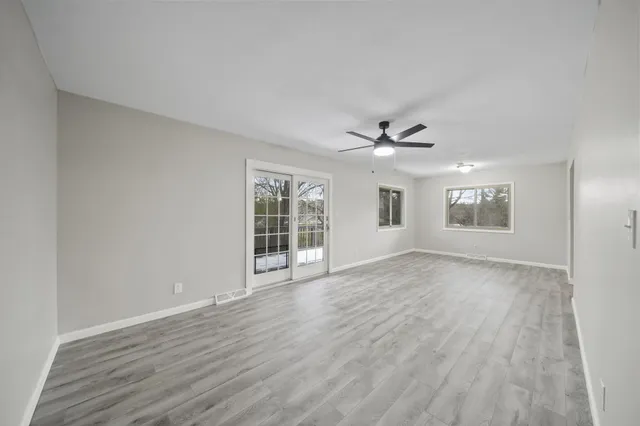 $260,000 | 2539 Dorvin Drive, Jackson, MI 49201