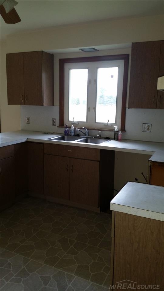 2855 Goodells Road Goodells, MI 48027 - Photo 6 of 13