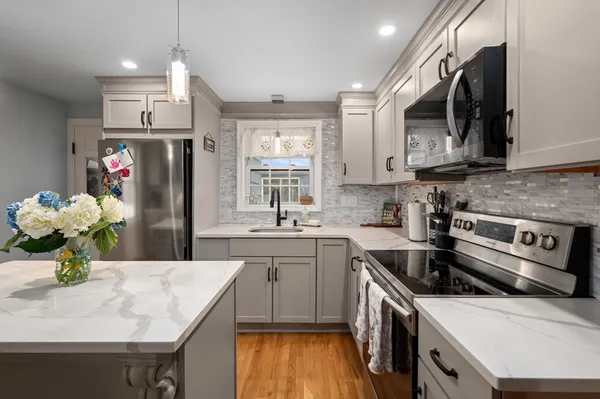 $599,900 | 15 Roland Road, Peabody, MA 01960