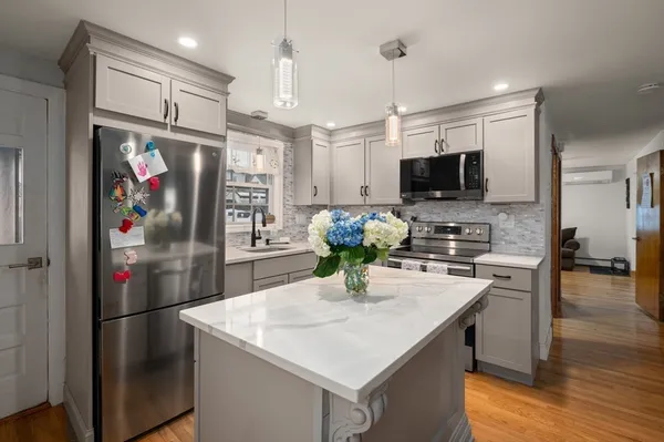 $599,900 | 15 Roland Road, Peabody, MA 01960