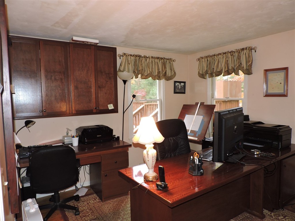 58 Stone School Road Sutton, MA 01590 - Photo 17 of 30