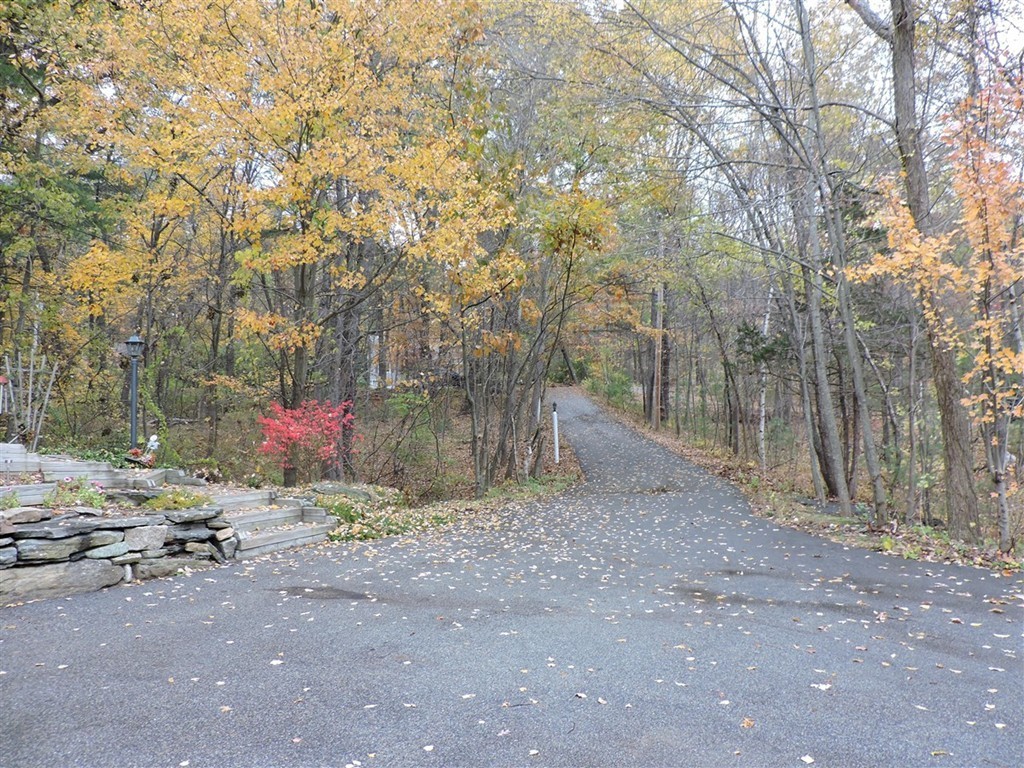 58 Stone School Road Sutton, MA 01590 - Photo 6 of 30