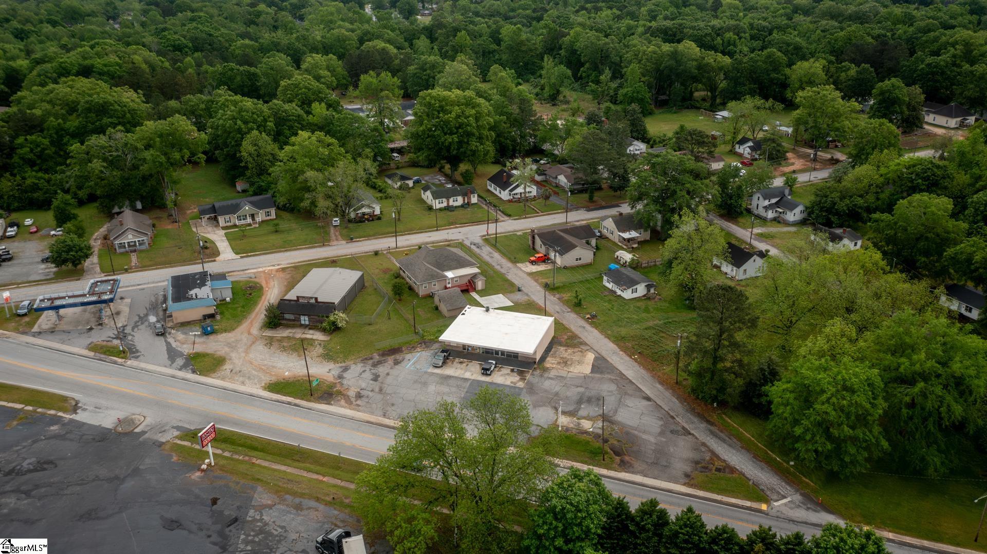 200 Willard Road Clinton, SC 29325 - Photo 11 of 27