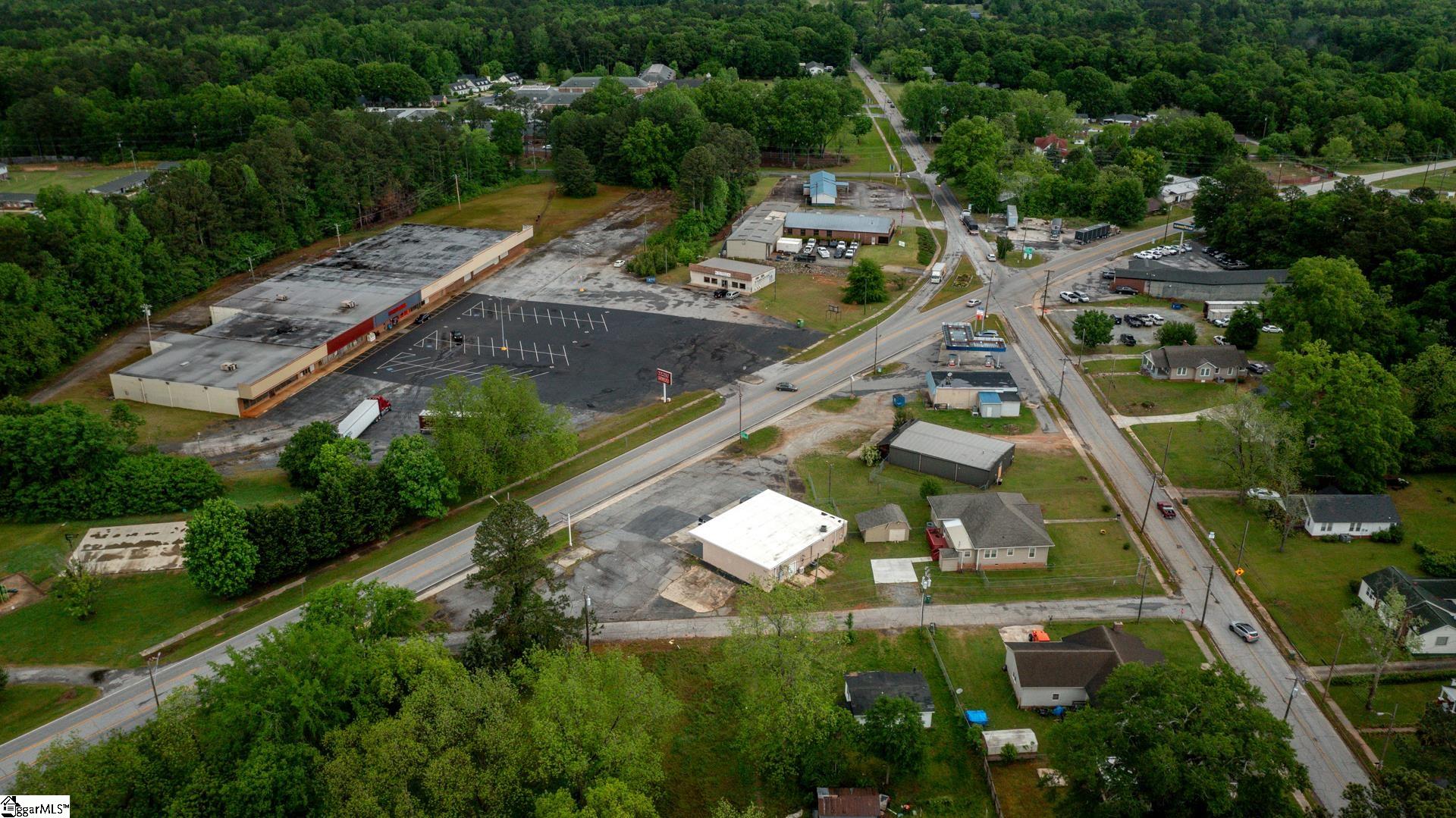 200 Willard Road Clinton, SC 29325 - Photo 24 of 27