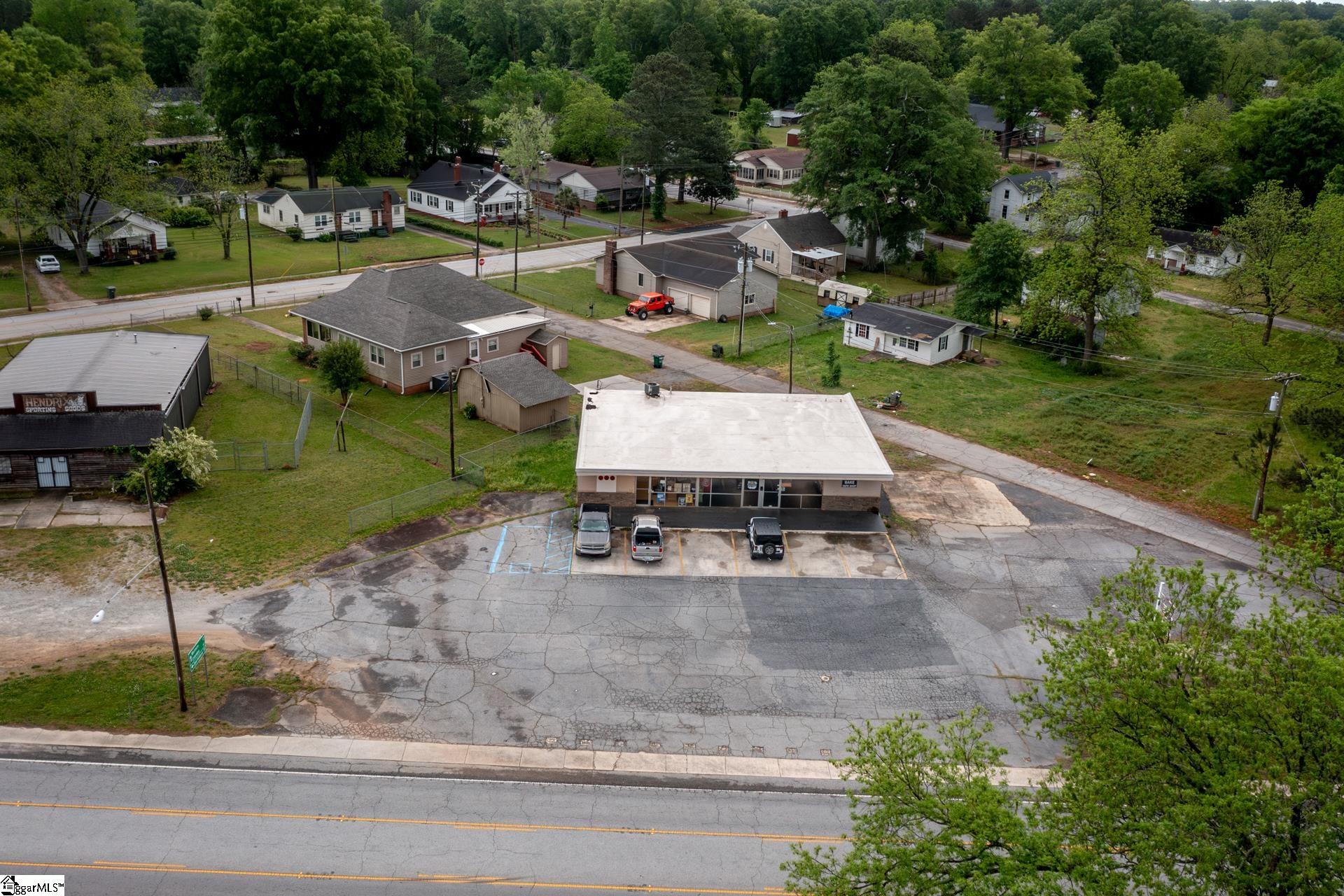 200 Willard Road Clinton, SC 29325 - Photo 5 of 27