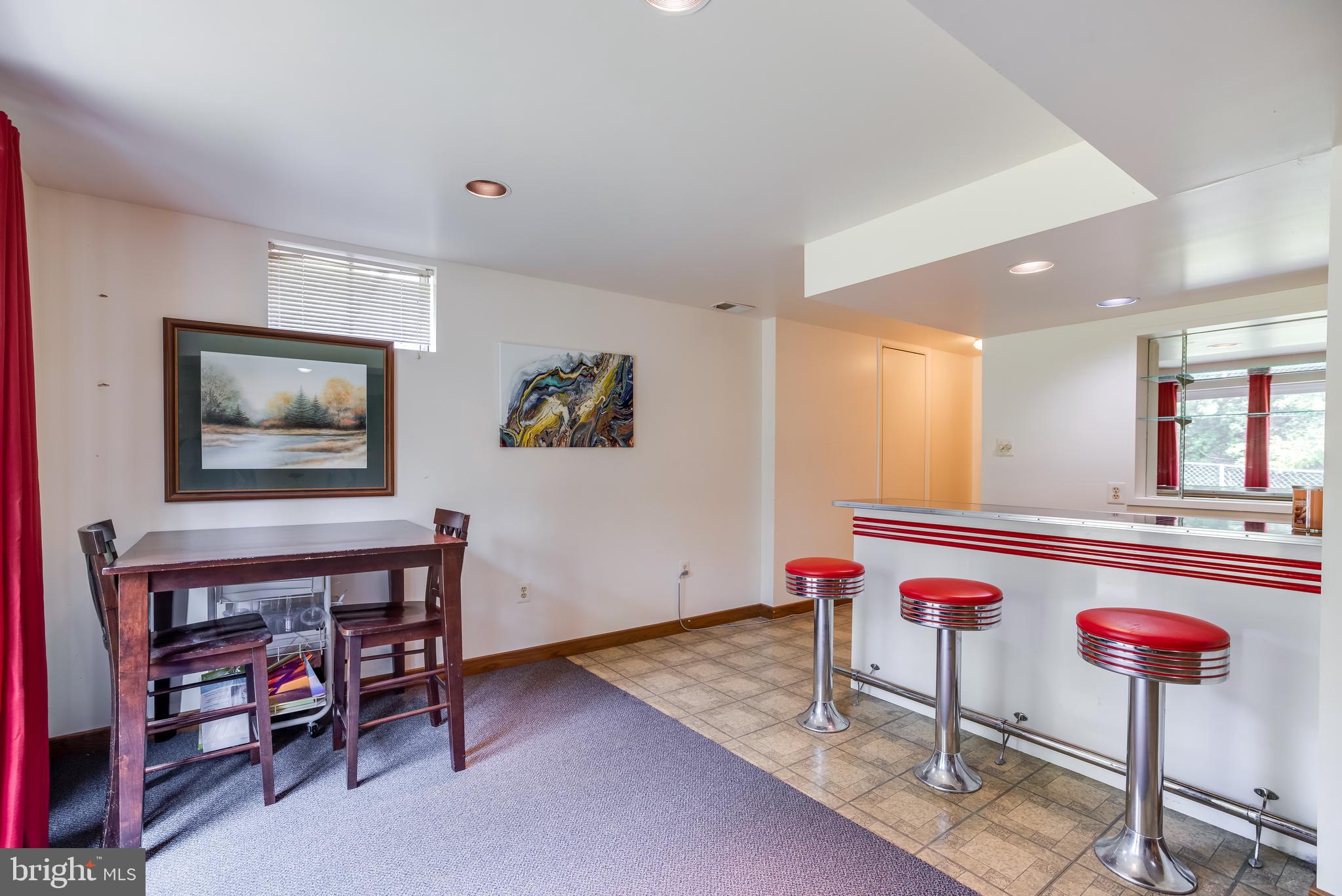 21 Buck Road Stafford, VA 22556 - Photo 34 of 51 Wet Bar Lower Level