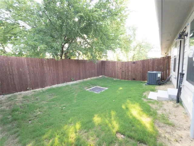 $1,700 | 245 Honor Code Place, Granbury, TX 76049