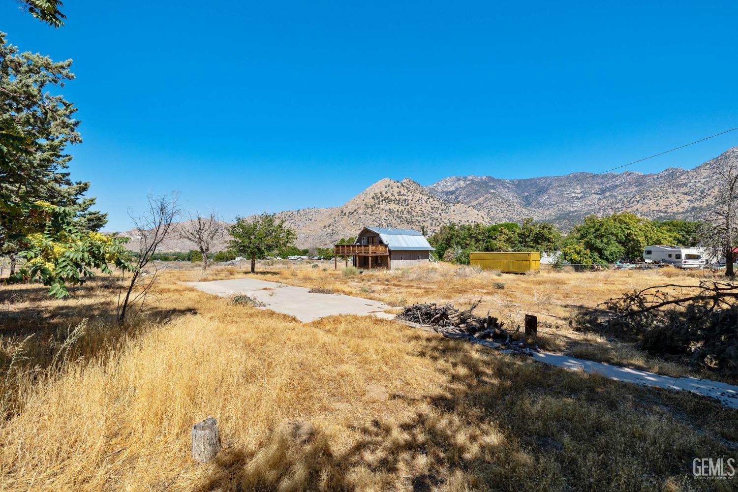 Undisclosed Address Onyx, CA 93255 - Photo 2 of 18 a view of ocean view with mountain