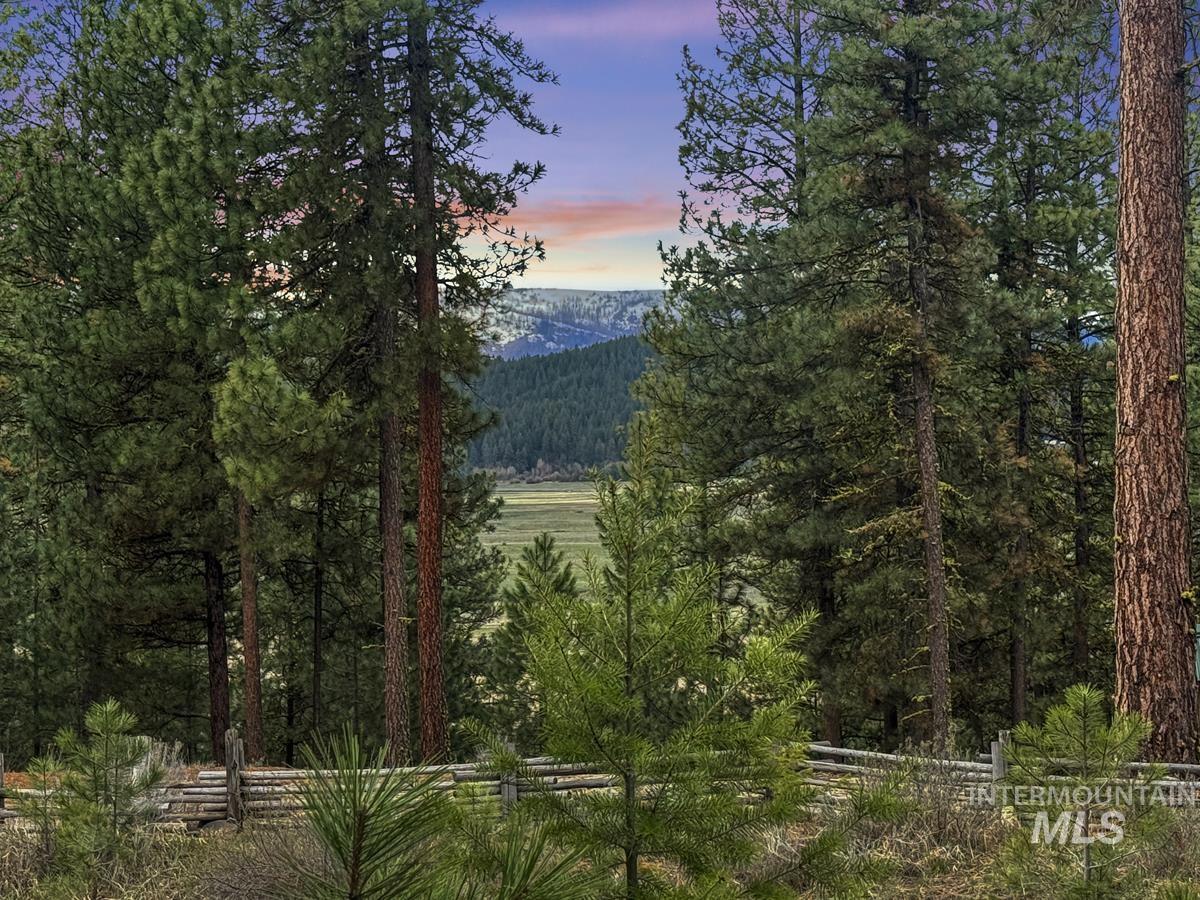 14 San Ignacio Way Cascade, ID 83611 - Photo 17 of 20