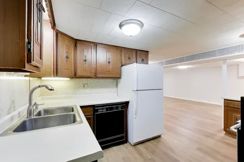 $2,800 | 8212 West Walsh Lane, Unit 1, River Grove, IL 60171