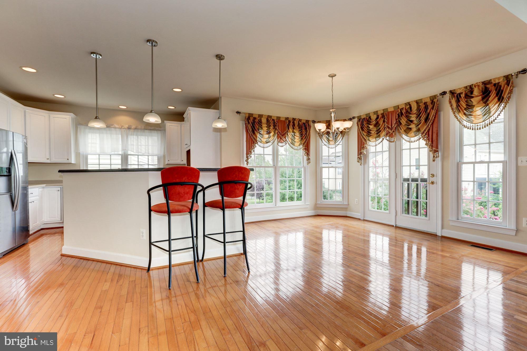 14404 Harvest Moon Road Boyds, MD 20841 - Photo 13 of 30 Kitchen Island