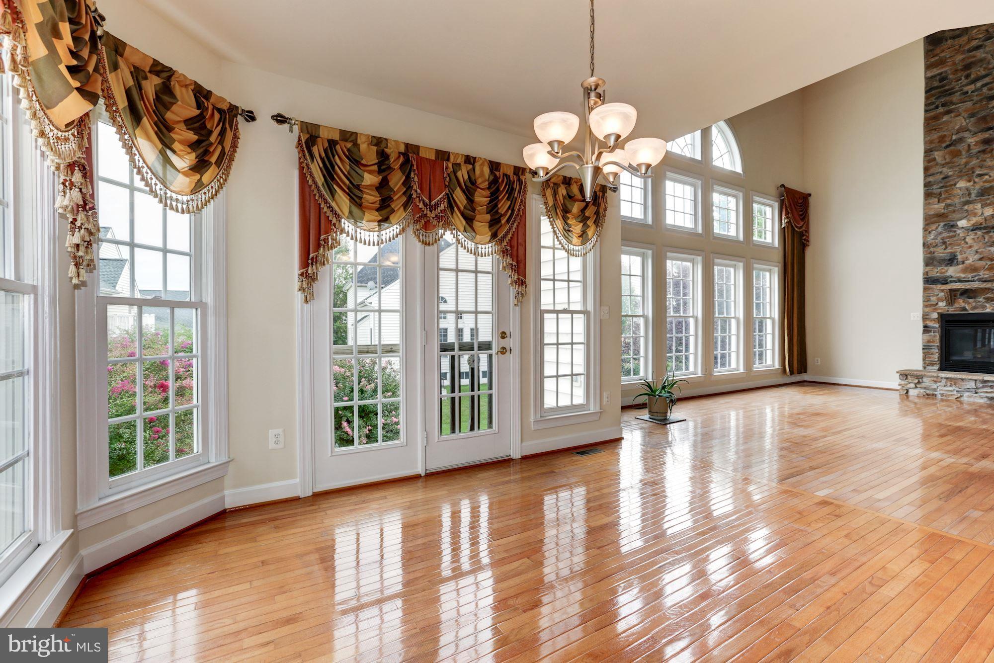 14404 Harvest Moon Road Boyds, MD 20841 - Photo 14 of 30 Breakfast Room