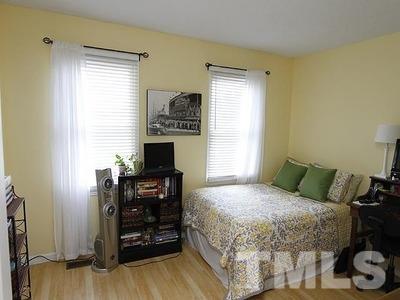 14 Grove Park Road Durham, NC 27705 - Photo 8 of 13 Gallery Image 8