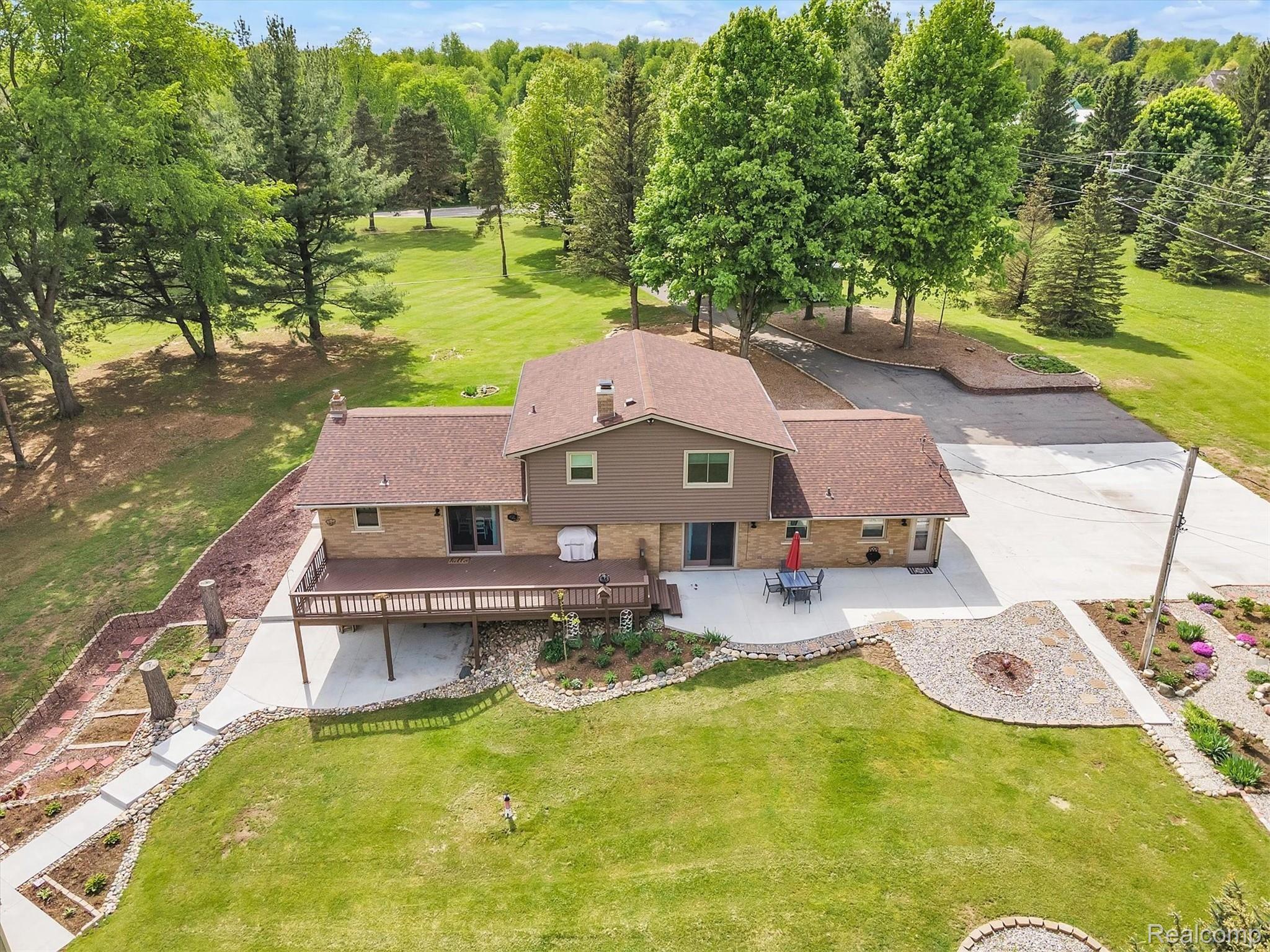 5375 Rochester Road Dryden, MI 48428 - Photo 49 of 82 51-5375-Rochester-WindowStill-Real-Estate-Photography-51.jpg