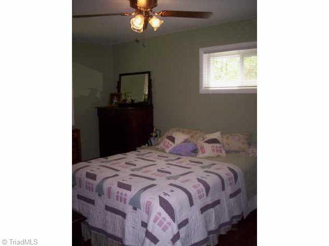 1100 Robin Hood Road High Point, NC 27262 - Photo 8 of 9 Other.