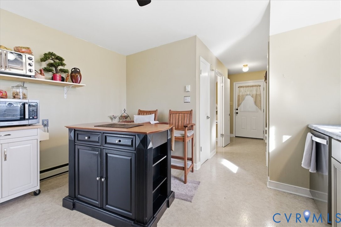 3214 Duke Road Powhatan, VA 23139 - Photo 17 of 35