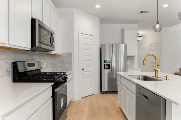 $3,200 | 31730 Carlisle Cv Court, Fulshear, TX 77441