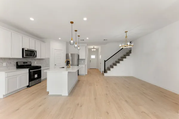 $3,200 | 31730 Carlisle Cv Court, Fulshear, TX 77441