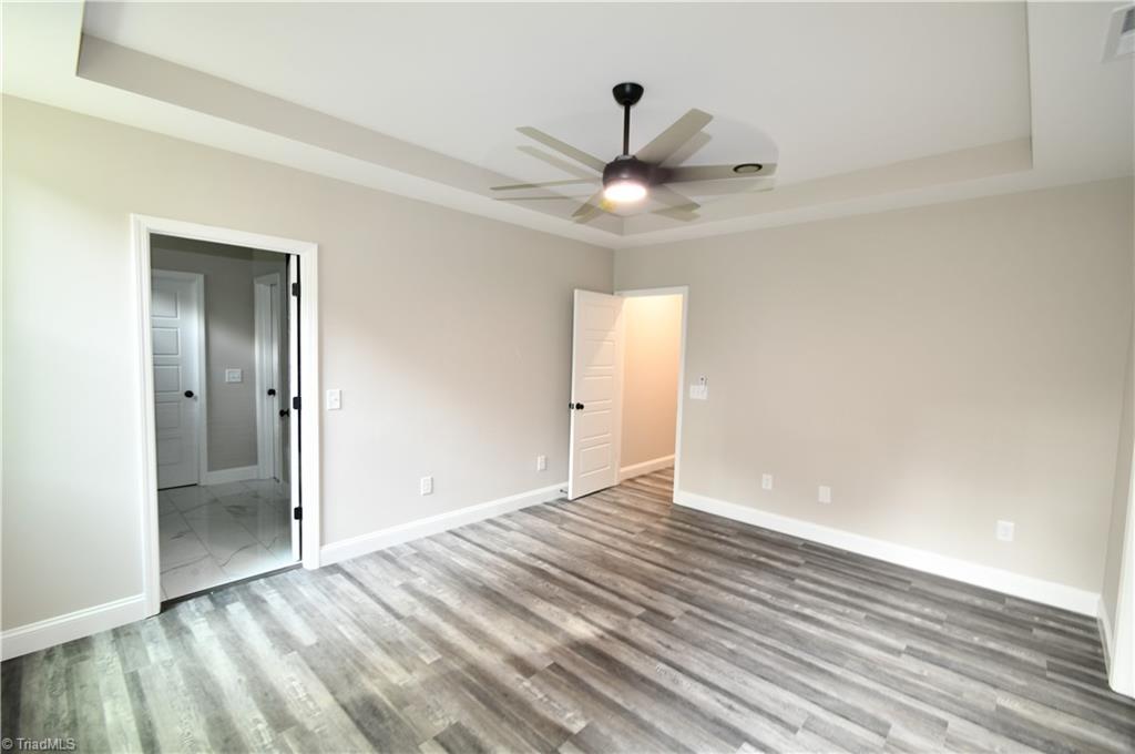 400 Cotswold Lane King, NC 27021 - Photo 22 of 38