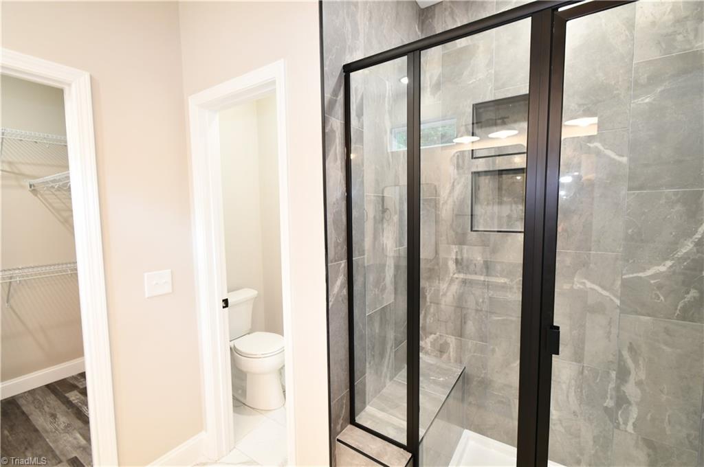 400 Cotswold Lane King, NC 27021 - Photo 24 of 38